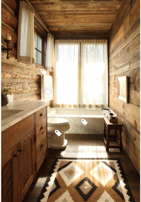 Cottage Style Bathrooms, Marble Bathroom Designs, Cabin Bathrooms, Wood Walls, Rustic Bathroom Designs, Cozy Spaces, Cabin Interiors, Rustic Bathroom Decor, Rustic Bathrooms