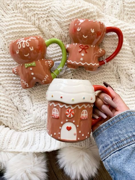 aesthetic christmas mug, aesthetic christmas decor, winter decor, cute christmas decor inspo, aesthetic decor inspo Pretty Mugs, Cosy Christmas, Target Finds, Christmas Feeling, Cute Coffee Mugs, Christmas Inspo, Cool Mugs, Christmas Mood, Winter Aesthetic