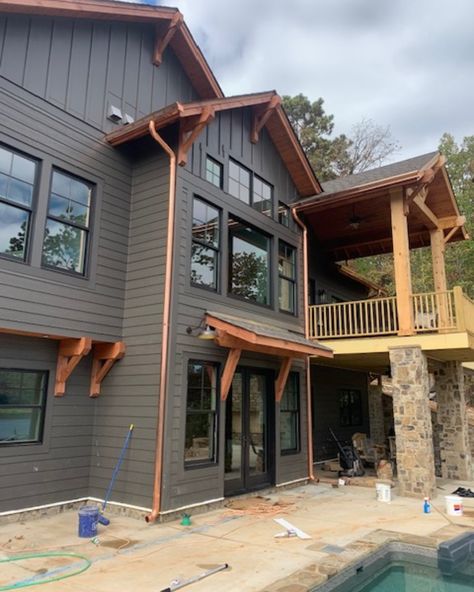 Black Exterior With Copper Accents, Copper Gutters Black House, Brown Gutters On House, Faux Copper Gutters, Bronze Gutters, Dark Home Exterior, White House Black Trim, Bronze Windows, Gutter Colors