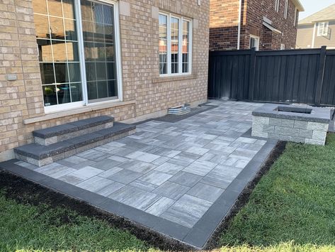 Backyard Interlocking Patio Ideas, Small Backyard Interlocking Ideas, Backyard Interlocking Ideas, Interlock Patio Backyard, Interlock Backyard, Paved Backyard Ideas, Paved Patio Ideas, Covered Pergola Patio, Stone Patio Designs