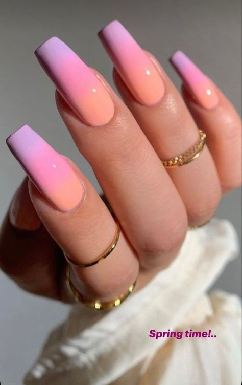 Sunset colour nails, nail design, rainbownails, pastal nails Pastal Nails, Ombre Nail Design, Sunset Nails, Pink Ombre Nails, Ombre Acrylic Nails, Nails 2022, Ombre Nail Designs, Vacation Nails, Summer Acrylic Nails