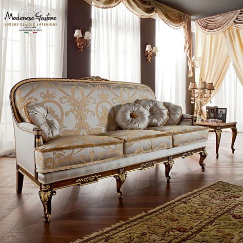 Upholstered-sofa-hardwood-structure-handmade-Casanova-collection-Modenese-Gastone | by MODENESE GASTONE Classic Sofa Styles, Italian Sofa Designs, Classic Sofa Sets, Luxury Furniture Sofa, Set Meja Makan, Classical Furniture, Wooden Sofa Designs, Bank Design, French Classic