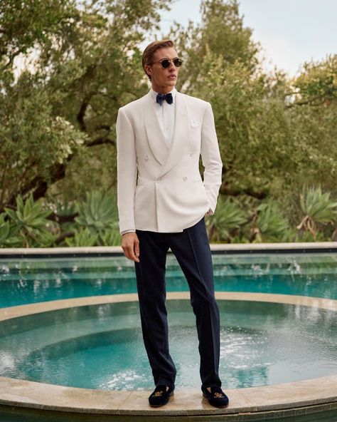 Ralph Lauren Spring Summer 2023, White Tuxedo Men, Fiance Suit, Summer 2023 Men, 1920s California, Ralph Lauren Spring Summer, Summer Wedding Suits, Mens Formalwear, Dapper Suits