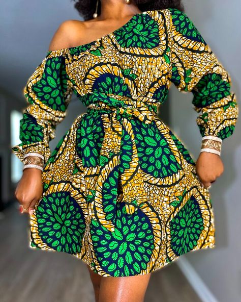 ESOHE Simi African Print Short/Mini Dress in Ankara Dashiki Kente Women Ankara Gown, Simple Short Ankara Dresses, Kitenge Dress Designs, African Midi Dress, African Dresses For Women Ankara, Short Ankara Dresses, Kitenge Dress, African Weddings, Classy Short Dresses