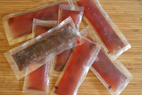 Homemade Energy Gel, Energy Recipes, Isotonic Drink, Running Gels, Food Packaging Machine, Running Fuel, Energy Gel, Energy Bar, Energy Foods