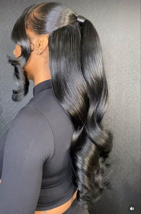 Half Up Half Down Flipped Ends, No Part Quick Weave, Low Half Up Half Down, Teenagers Hairstyles, Hair Styles Side Part, Extension Hairstyles, Quick Weaves, Weave Ponytail Hairstyles, Sleek Ponytail Hairstyles