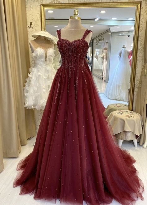 Ball Gowns Burgundy, Maroon Prom Dress Long Sparkle, Burgandy Formal Dress, Prom Dresses Burgandy, Burgundy Ball Dress, Maroon Grad Dress, Dark Red Grad Dress, Dark Pink Prom Dresses, Red Grad Dress