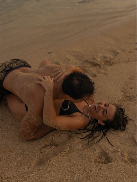 Couple photoshoot | beach inspo | relationship inspo | aesthetic beach photoshoot | oahu hawaii | couple goals | love inspo | hawaii photography Beach Couple Astethic, Hawaii Aesthetic Boyfriend, Couple Vacation Pictures Relationship Goals, Couples Beach Photoshoot Aesthetic, Couple In Hawaii Aesthetic, Oahu Couples Photography, Beach Relationship Goals, Beach Inspo Pics Couple, Couple In Hawaii