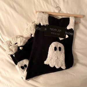 Rachel Zoe | Bedding | Rachel Zoe Black White Ghost Decorative Throw Blanket Homegoods | Poshmark Ghost Fall Decor, Throw Blanket On Couch, Halloween Boo Basket Ideas, Cozy Halloween Decor, Man Home Decor, Halloween Boo Basket, Boo Basket Ideas, Ghost Blanket, Blanket Halloween