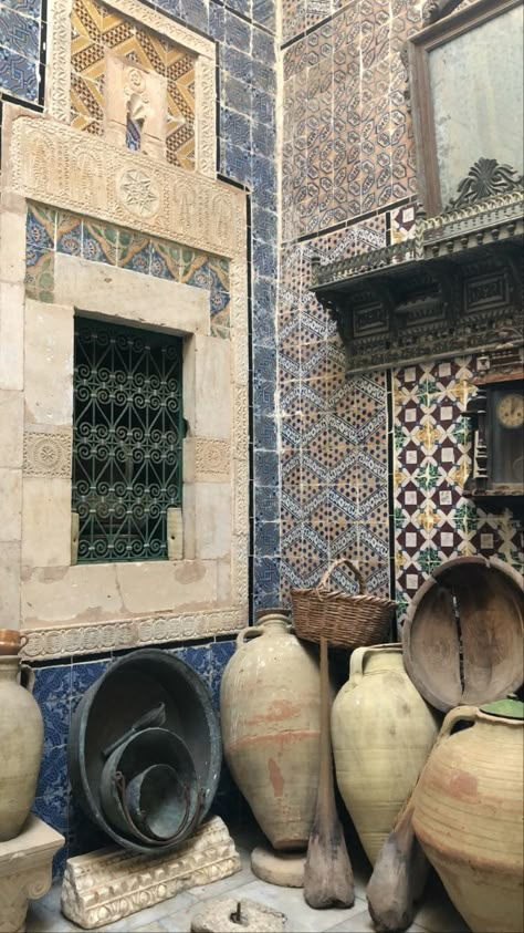 Mideterranean Aesthetic, Ancient Mediterranean Aesthetic, Medditeranean Aesthetic, North African Aesthetic, Morroco Aesthetic, Tunisia Aesthetic, Tunisian Aesthetic, Middle East Culture, Morocco Aesthetic