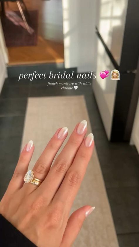 Nails french tip Wedding Natural Nails, Ombre Nails Bride, Engagement Acrylic Nails, Bachelorette Nail Ideas Bride, Reception Nails, Unique Wedding Nails, French Manicure White, Bridal Nails French, Chrome French Tip Nails