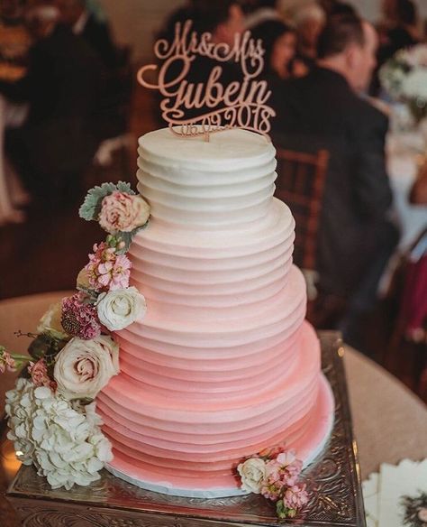 Ombre Wedding Flowers, Pink Ombre Wedding Cake, Pink Ombre Wedding, Wedding Bakery, Blush Wedding Cakes, Wedding Cake Ombre, Pink Wedding Decorations, Ombre Wedding, Shade Of Pink