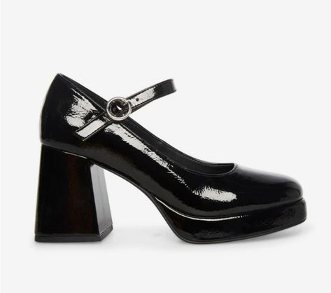 Versace Gifts, Black Chunky Heels, Elegant Shoes, Mary Jane Heels, Kinds Of Shoes, Tommy Hilfiger Women, Platform Pumps, Black Pumps, Strap Heels