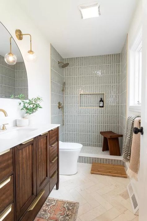 Modern Earthy Bathroom Design, Modern Earthy Master Bath, Walk In Shower Layout Ideas, Middle Bathroom Ideas, Midsize Bathroom Ideas, Windowless Bathroom Ideas Modern, Farmhouse Stand Up Shower Ideas, Master Bath New Construction, Small Bathroom Remodel With Shower Only Modern