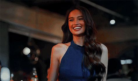 Actresses With Black Hair, Brunette Actresses, Hair Gif, Kelsey Merritt, Female Actresses, Victoria Secret Fashion, Victoria Secret Fashion Show, Brunette Girl, Actor Model