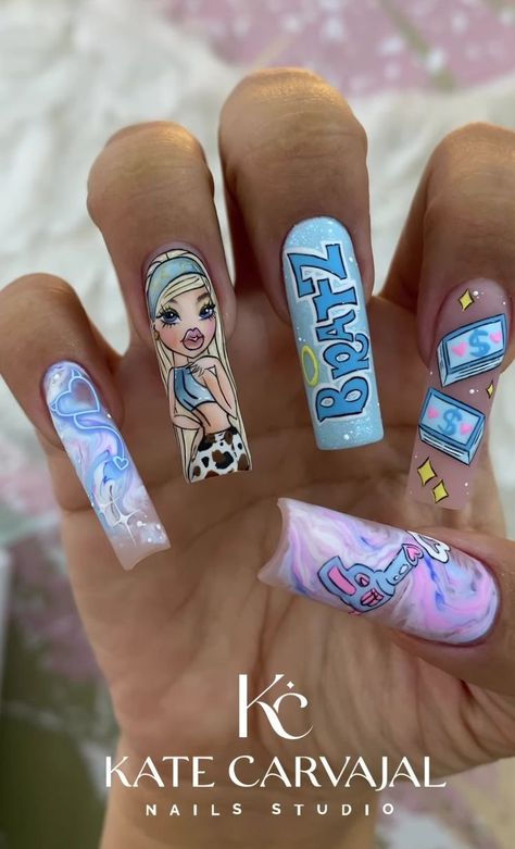 Bratz Themed Nails, Bratz Theme Nails, Nail Art Complicated, Bratz Nails Art, Bratz Nails Acrylic, Bratz Nails Design, Bratz Nails, Animation Nails, Iconic Movie Scenes