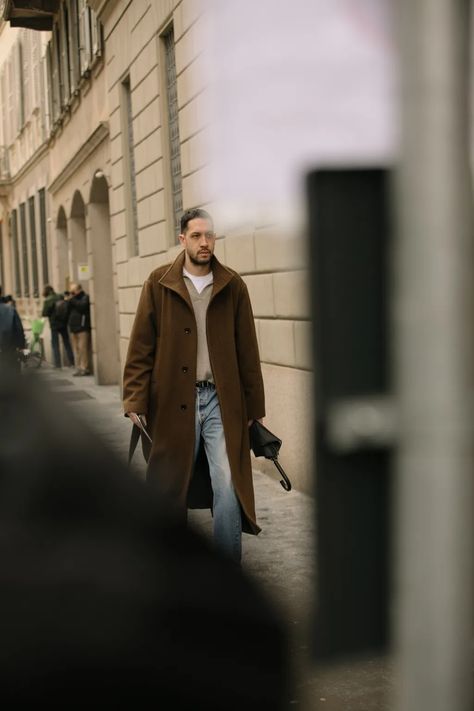 Milan Fashion Week Street Style Fall 2024 [PHOTOS] Copenhagen Street Style Men, Milan Fashion Week 2024, Copenhagen Style Men, Copenhagen Street Style, Street Style Fall, Milan Fashion Week Street Style, Fashion Pics, Men Spring, Copenhagen Style