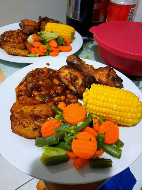 African Healthy Food, Cooking Soul Food, Delicious Healthy Breakfast Recipes, Homemade Comfort Food, Cheap Meal Ideas, Healthy Food Menu, Soul Food Dinner, Healthy Food Inspiration, Simple Family Meals