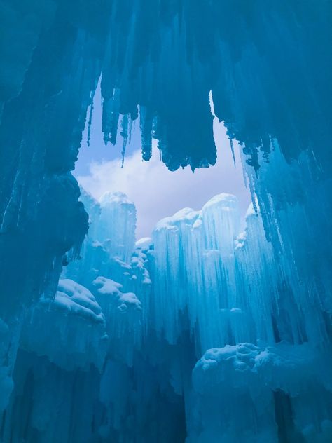 Castle Snow, Ice Aesthetic, Ice Castle, Colorado Summer, Colorado Winter, Ice Castles, Ice Cave, Snow And Ice, Snow Queen