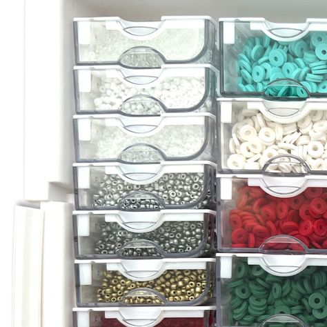 Keep your unfinished projects in order and dust-free with this innovative Bead Storage Solutions Elizabeth Ward Assorted Glass and Polymer Clay Bead Tray, the ultimate organizer for your jewelry-making needs. This tray comes with 42 containers of various sizes and a whopping 14,785 pieces of beads, 20 yards of stretchy jewelry cord and 4 beading needles. This value-packed set includes everything you need to create stunning costume jewelry. Whether you're a DIY enthusiast or a seasoned jewelry maker, this collection is ideal for you. Crafted from durable plastic, our premiere quality bead organizer and storage tray are built to last. The transparent design allows you to effortlessly see all your items without the need to open the box. Plus, the stackable feature ensures that you can keep yo Bead Storage, Bead Organizer, Craft Storage Furniture, Bead Organization, Tray Organization, Buy Bead, Craft Room Storage, Beading Needles, Clay Bead