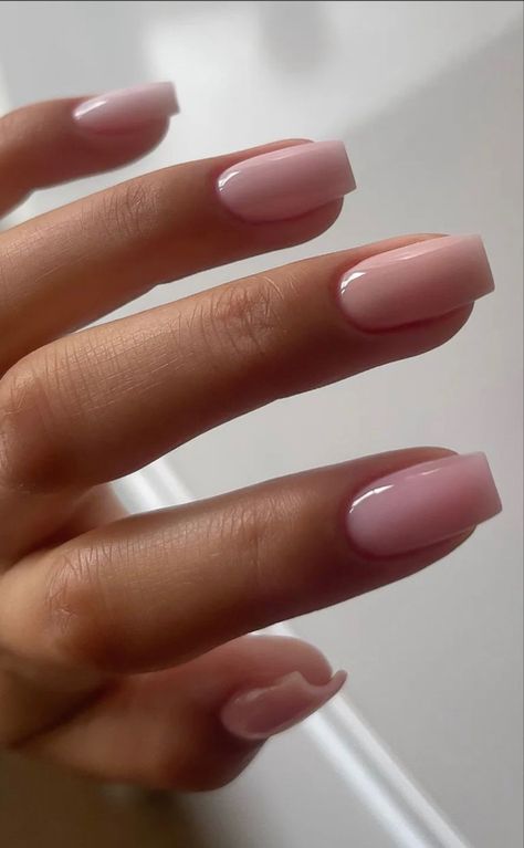 Real Nails Aesthetic, Simple Short Nails For School, Opaque Nails Acrylic, Simple Nail Ideas Neutral, Wedding Nails Classy Elegant, Nails Summer Inspo 2024, Acrylic Nails Natural Look Classy, Shorter Square Acrylic Nails, Elegant Manicure Classy Natural Nails