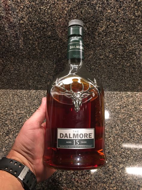 The DALMORE Scotch Whisky Aged 15 Years... Scottish Aesthetic, Coffee Drink Recipes, Man Stuff, Scotch Whisky, Mens Luxury, Single Malt, Drink Recipes, Cigars, Coffee Drinks