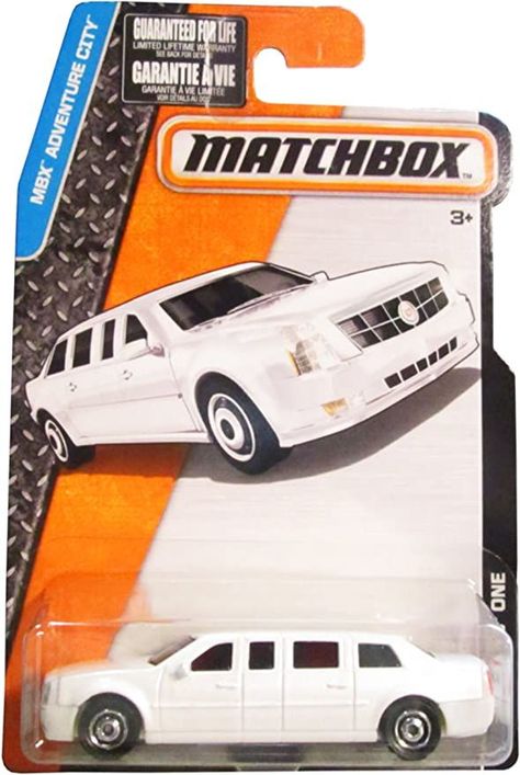 Amazon.com: Matchbox, 2017 MBX Adventure Cidade Cadillac Uma Limo limusina de casamento Branco: Toys & Games White Limousine, Lowrider Model Cars, Matchbox Toys, Remote Control Cars Toys, Hot Wheels Cars Toys, Hot Wheels Garage, Model Cars Collection, Dream Cars Jeep, Custom Hot Wheels