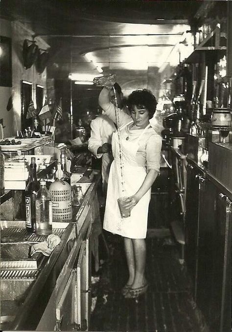 Behind The Bar – Ada Coleman: The Queen Of Cocktails | Unsobered Retro Cocktails, Female Bartender, Cocktail Waitress, Savoy Hotel, Hotel In London, Punch Drinks, American Bars, American Accent, Women's History Month