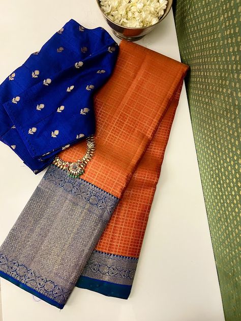 Unique Kanchipuram Silk Saree, Silk Saree Kanchipuram Blouse Designs, Orange Colour Saree Contrast Blouse, Blue Kanchipuram Saree, Kancheepuram Silk Saree, Saree Color Combinations, Royal Blue Saree, Saree Styling, Kanchi Sarees