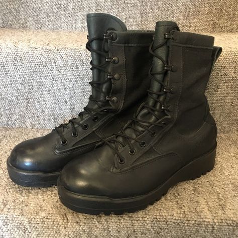 BELLEVILLE MILITARY COMBAT PARA BOOTS BLACK UK6 EU40 PATROL ARMY GORETEX VIBRAM  | eBay Belleville Boots, Army Boots, Military Combat, Gore Tex, Boots Black, Black Boots, Outdoor Activities, Black Leather, Size 6