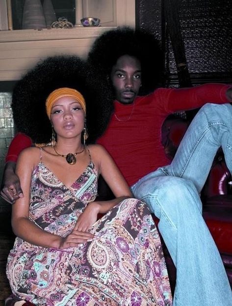 70s Fashion African American, 70s Black Fashion, 70s Black Women, Black Hippy, Hairstyles Pictures, Fashion 70s, 70s Inspired Fashion, By Any Means Necessary, Vintage Black Glamour