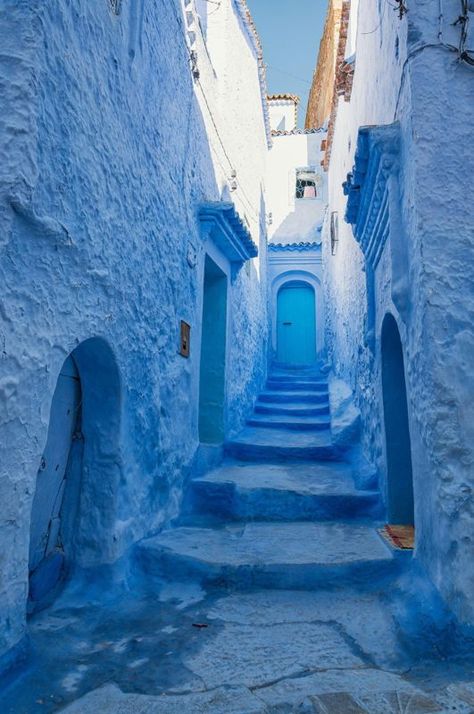 Why The City of Chefchaouen in Morocco is Entirely Blue? Image Bleu, Photo Bleu, Moorish Architecture, Blue Aesthetic Dark, Baby Blue Aesthetic, Light Blue Aesthetic, Blue Aesthetic Pastel, Blue Pictures, Blue City