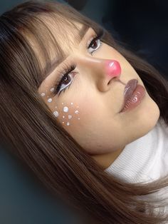 Makeup Looks Christmas Party, Reighndeer Makeup, Ruldoph The Red Nose Reindeer Makeup, Santa Makeup Looks, Simple Reindeer Makeup, Reindeer Makeup Look, Christmas Deer Makeup, Rudolph Makeup Simple, Reindeer Eye Makeup