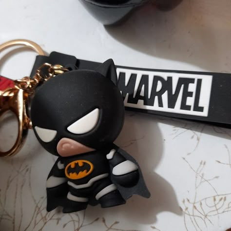 Batman Polymer Clay, Batman Keychain, Cute Batman, Batman Love, Fine Shyt, Batman Stuff, Chevy Girl, Clay Keychain, Bf Gifts