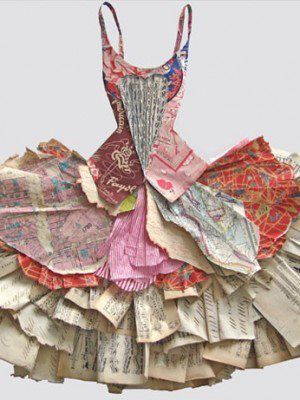 Peter Clark paper dress Arrangements An arrangement of paper , could be inspiration for GCSE question Arrangements Altered Books, Old Books, Kollage Konst, Paper Clothes, Paper Fashion, Paper Dress, Recycled Fashion, Art Dress, Paper Sculpture