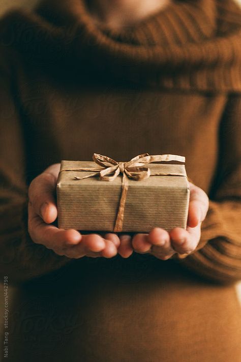 Brown Cottage, Giving Hands, Color Boards, Brown Paper Packages, Christmas Color, Chocolate Packaging, Christmas Photoshoot, Brown Paper, Cute Images