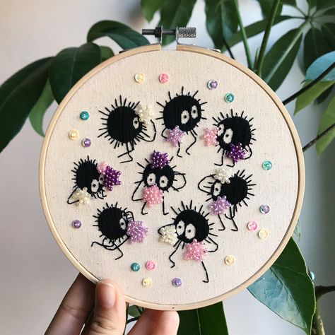 Embroidery Lily, Embroidery Creative, Aesthetic Embroidery, Lily Embroidery, Creative Aesthetic, Stitching Embroidery, Embroidery Stitching, Embroidery Stitch, Patterns Embroidery