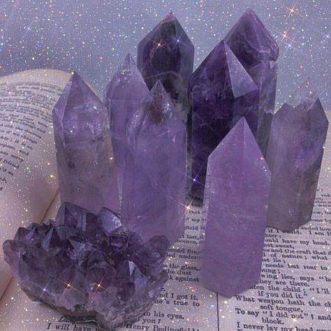 Purple Aesthetic Background, Violet Aesthetic, Crystal Vibes, Purple Vibe, Lavender Aesthetic, Crystal Aesthetic, Purple Themes, Witch Aesthetic, Louisville Kentucky