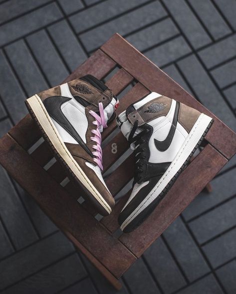 Air Jordan 1 Travis Scott, Jordan Travis Scott, Jordan 1 Mocha, Travis Scott Shoes, Travis Scott Jordan 1, Jordan 1 Shoes, Nike Air Jordan Shoes, Jordan Retro 1, Nike Shoes Jordans