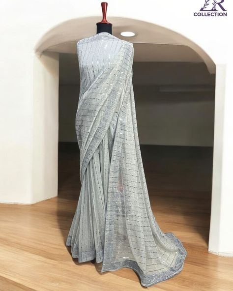 +92 310 0225488 +92 322 2309626 For online booking Price Rs: 4400/- Our Official Website : www.zrcollection.pk Saree Arrival 😍 7 yards moonlight saree Moonlight fabric Sticker work 11 different colors available With blouse Subscribe to Our YouTube Channel: https://www.youtube.com/channel/UC3jHPLAX8F5xHeqGsksrmeA Facebook: https://www.facebook.com/ZRCollection1 Instagram: https://www.instagram.com/zrcollection01 Moonlight Saree, Moonlight Fabric, Pakistani Dress, Dress Code, Pakistani Dresses, Delivery Service, Dress Codes, Youtube Channel, Different Colors