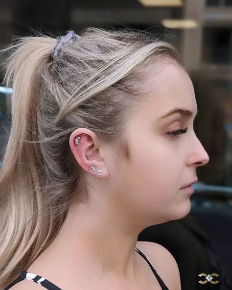 Discover the elegance of solid white gold ✨, matched perfectly to your unique style. Our bespoke Ear Curation services ensure every piercing complements your individuality. #LuxuryPiercings #SolidGoldElegance #EarCuration ✨3-Marquise Fan with Dangle Threaded Stud Earring, Mini, 18k White Gold ✨Bezel Set Premium Zirconia Push-In Stud Earring, 18k White Gold ✨Anatometal Butterfly Push-In Stud Earring, 18k Gold ✨3-Flower Garland Threaded Stud Earring, Small, 18k White Gold Find Ireland's large... Curated Ears, Ear Curation, Earring Small, Flower Garland, Flower Garlands, Fine Jewellery, Stud Earring, Bezel Setting, Solid Gold