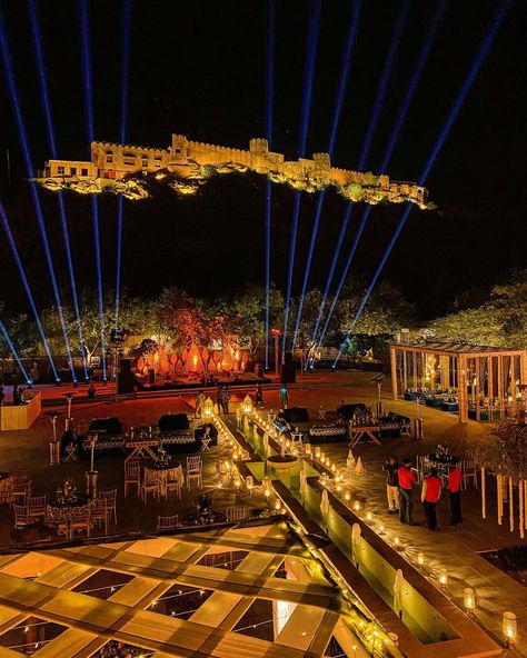 Mundota Fort & Palace, Jaipur (@mundotapalace) posted on Instagram: “A picture perfect backdrop to your celebrations 🏰 📍Mundota War Fort, Jaipur #heritagehotel #magicalmundota #jaipur” • Mar 9, 2021 at 1:25pm UTC