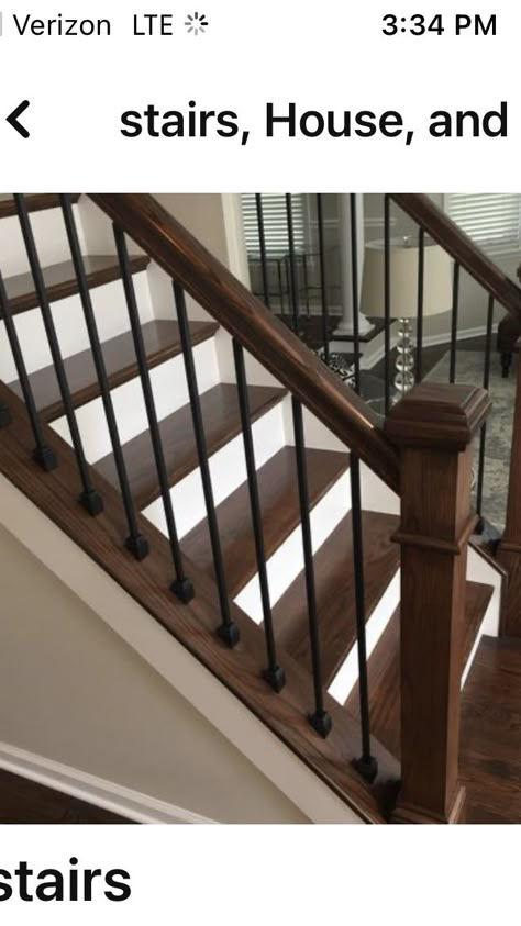 درابزين السلم, Stair Railing Makeover, Farmhouse Staircase, Interior Stair Railing, Stairs Renovation, Staircase Railing Design, Iron Stair Railing, Diy Staircase, Iron Staircase