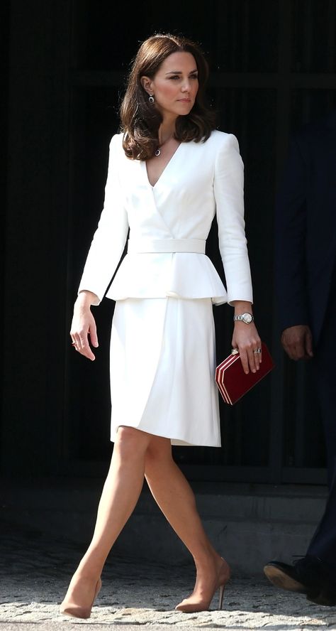 Monochromatic Looks, Kate Middleton Style Outfits, Düşes Kate, Princesse Kate Middleton, Looks Kate Middleton, Kate Middleton Outfits, Monochromatic Fashion, Look Office, Estilo Real