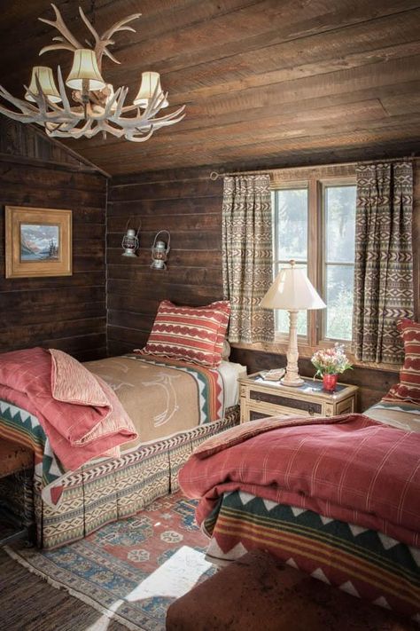 Log Cabin Homes, Log Cabin Bedroom, Cabin Bedroom, Bedroom Trends, Cabin Living, Cabin Style, Cabins And Cottages, Cabin Homes, Rustic Cabin