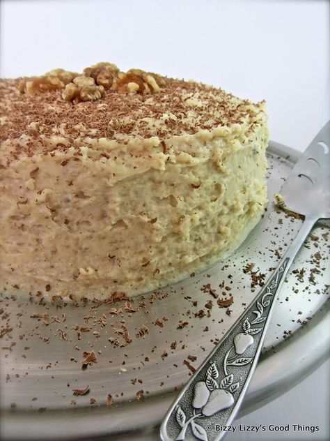 Walnut Torte @Bizzy Bakes Hungarian Walnut Cake, Hungarian Walnut Torte Recipe, Hungarian Torte Cake, Nut Torte Cake, Romanian Walnut Buttercream Cake, Walnut Dessert Recipes, Walnut Torte Recipe, Yugoslavian Recipes, Hungarian Baking