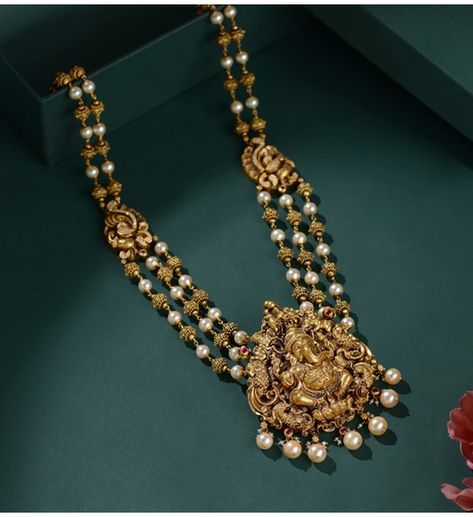 Gold Pearl Jewelry Necklace Long, Pearl Lockets Pendants Gold, Temple Pendants Gold, Jewelry Design Necklace Gold Long, Long Antique Necklace Gold, Pearl Sets Jewellery Indian Gold, Long Chain With Pendant Gold, Gold Long Chain Designs, Pagadala Chains