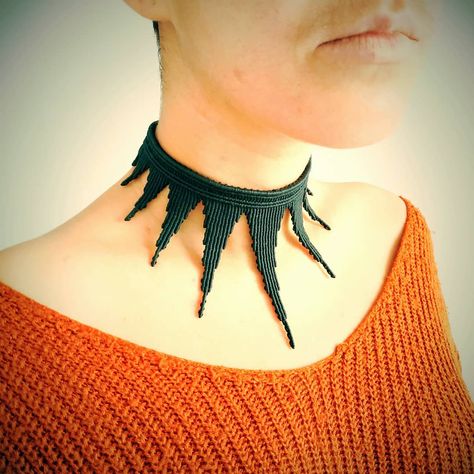 Macrame Choker Necklace, Choker Necklace Handmade, Macrame Choker, Diy Choker, Collar Macrame, Boho Style Necklaces, Choker Necklace Designs, Handmade Chokers, Gothic Chokers