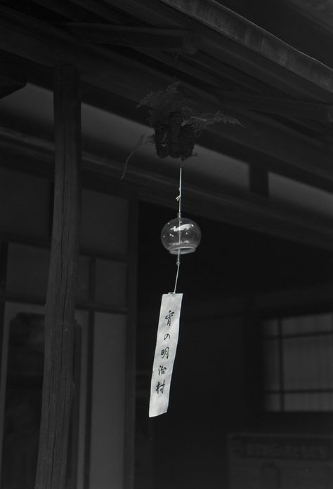 .. Japanese Wind Chimes, Chinese Aesthetic, Uchiha Itachi, Japan Photography, Japan Aesthetic, Mötley Crüe, Art Wallpaper Iphone, Japanese Aesthetic, Wind Chime