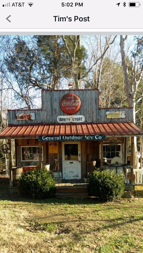 Old General Store Exterior, Old Country Stores Fronts, Western Town Privacy Fence, Vintage Store Fronts Facades, Old General Store Fronts, Old General Store Ideas, Old Country Stores Ideas, Rustic Shed Exterior Ideas, Country Store Fronts